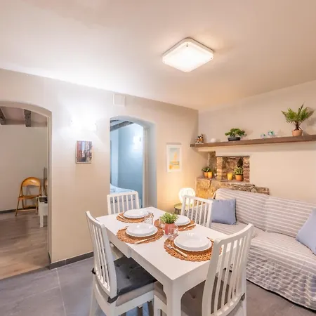 Pippi's Aquarium With A/c Apartment Genoa